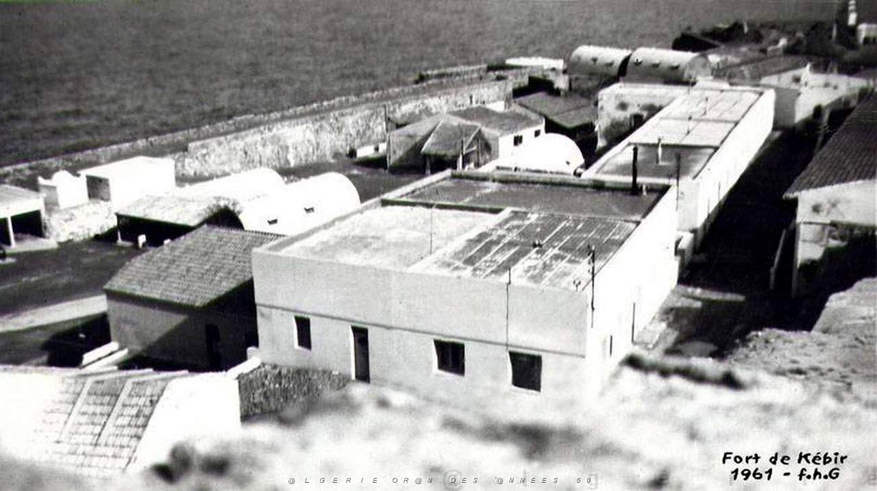 CD eh- 067- MEK- Fort Est.JPG